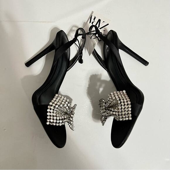 Zara Black HIGH-HEEL SANDALS WITH EMBELLISHED BOW Size 7.5 - Picture 14 of 16
